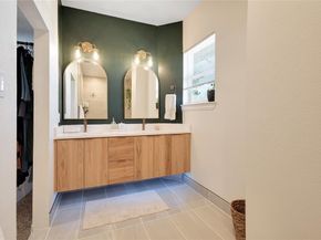 828  Elsbeth Street , Dallas Texas 75208