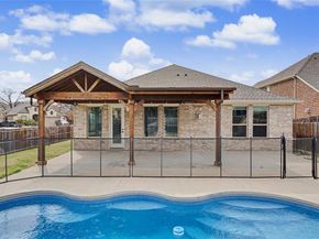 2215  Stanhill Drive , Corinth Texas 76210