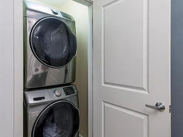 1200  main Street  1607, Dallas Texas 75202