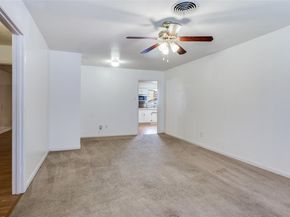 5828  Wales Avenue , Fort Worth Texas 76133