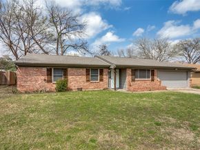 5828  Wales Avenue , Fort Worth Texas 76133