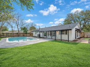 1110  Coronet Street , Irving Texas 75062