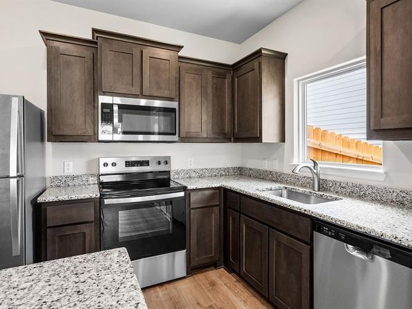 6324  Crosswood Lane , Dallas Texas 75241