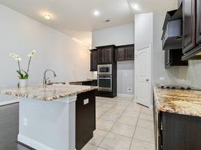 909  Auburn Court , Savannah Texas 76227