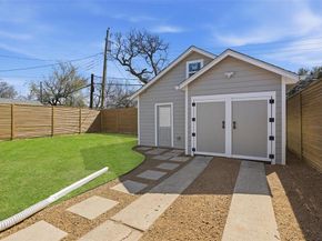 2518 W Amherst Avenue , Dallas Texas 75235