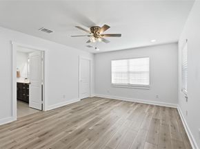 2518 W Amherst Avenue , Dallas Texas 75235