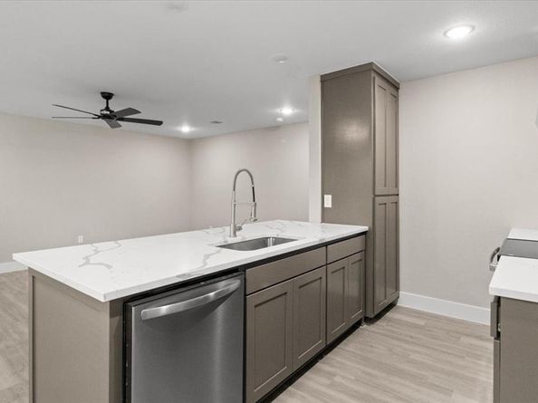 2644-46  Hutchinson Street , Fort Worth Texas 76106