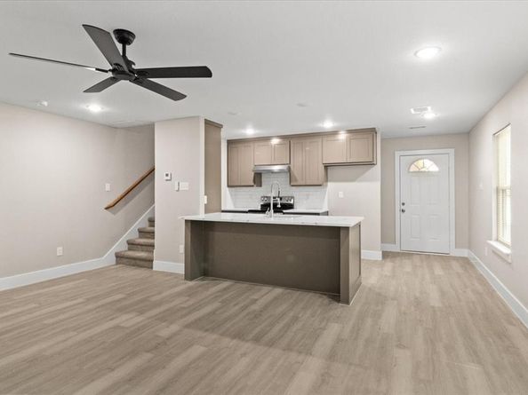 2644-46  Hutchinson Street , Fort Worth Texas 76106