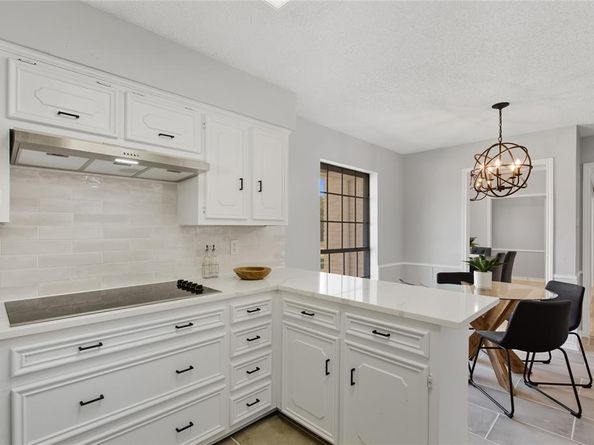 501  Candlewood Lane , Garland Texas 75041