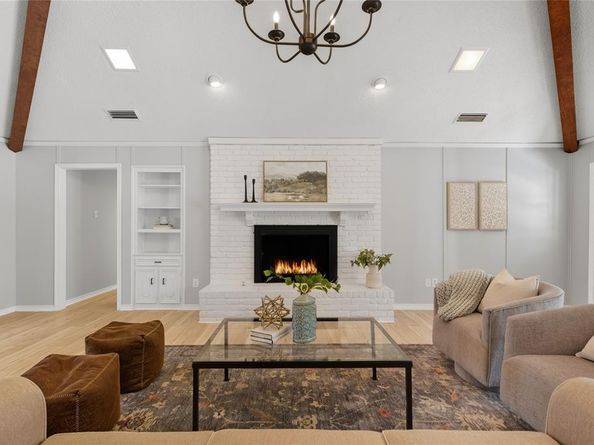 501  Candlewood Lane , Garland Texas 75041
