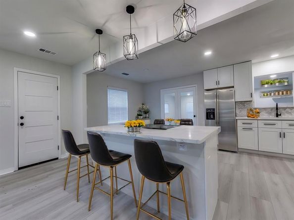 812  Bristol Court , Richardson Texas 75080