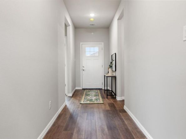 2729  Finley Street , Fort Worth Texas 76111