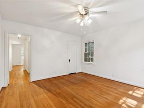 926  Salmon Drive , Dallas Texas 75208