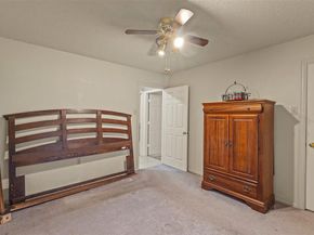 853  Woodridge Circle , DeSoto Texas 75115