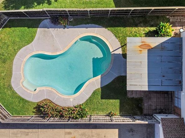 901  Pyramid Drive , Garland Texas 75040