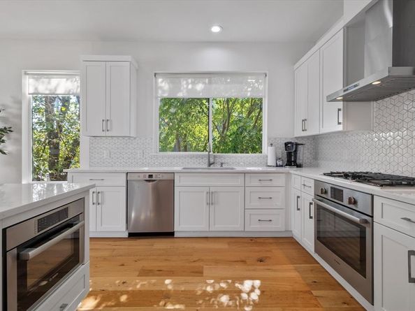 2222  Moser Avenue  107, Dallas Texas 75206