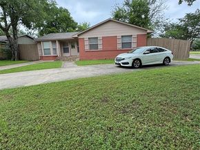 400  Vernet Street , Richardson Texas 75080