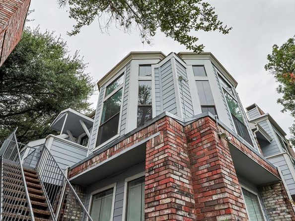 3420  Country Club Drive W 214, Irving Texas 75038