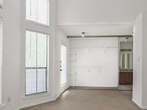 3420  Country Club Drive W 214, Irving Texas 75038