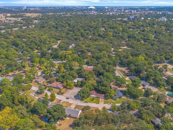 810  Arthur Drive , Arlington Texas 76013