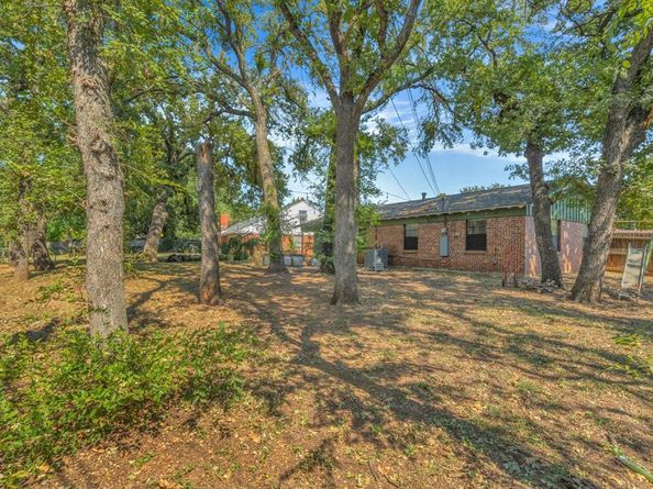 810  Arthur Drive , Arlington Texas 76013