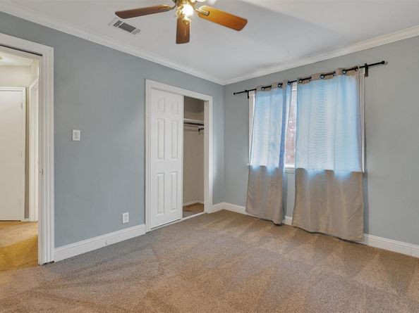 1426  Woodfern Drive , Arlington Texas 76018