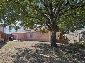 851  Arbor Hill Court , Fort Worth Texas 76120