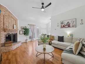 851  Arbor Hill Court , Fort Worth Texas 76120
