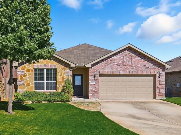 5201  Sea Cove Lane , Denton Texas 76208