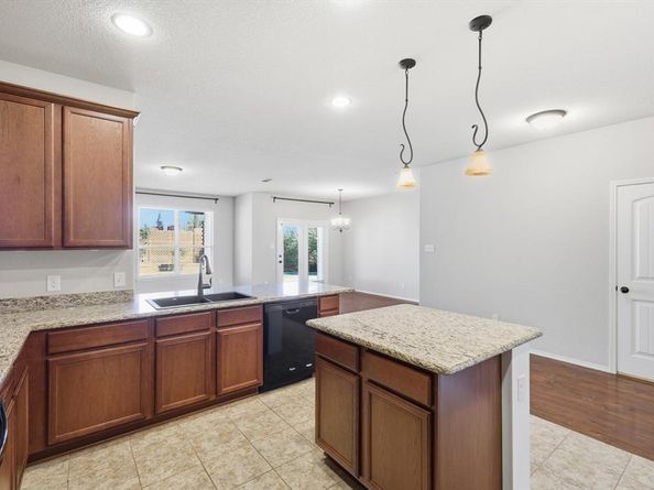 5201  Sea Cove Lane , Denton Texas 76208