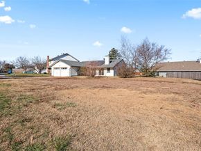 2308  Stonebrook Circle , Carrollton Texas 75007