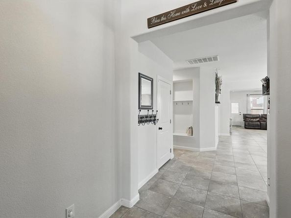 9100  Pearfield Road , Fort Worth Texas 76179