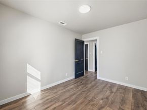 311  Meadowbrook Drive , Arlington Texas 76010