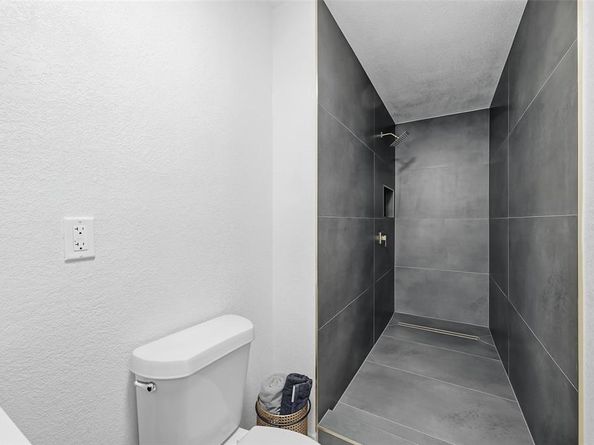 311  Meadowbrook Drive , Arlington Texas 76010