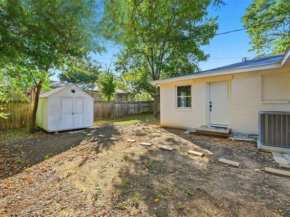 311  Meadowbrook Drive , Arlington Texas 76010