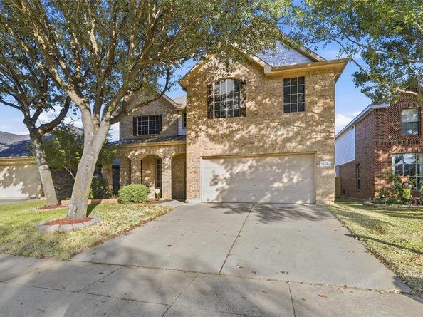 12141  Bellegrove Road , Burleson Texas 76028