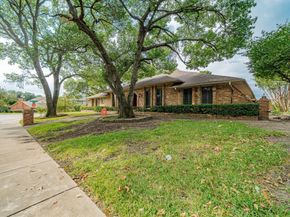 9511  Fallbrook Drive , Dallas Texas 75243