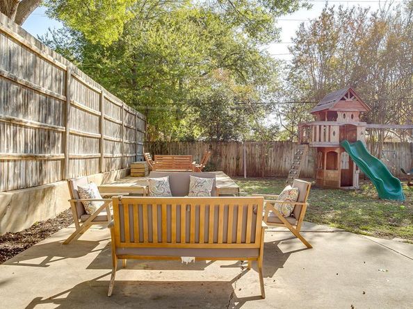 6829  Chickering Road , Fort Worth Texas 76116