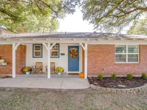 6829  Chickering Road , Fort Worth Texas 76116