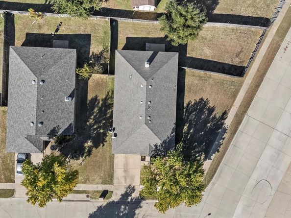 931  Dunkirk Lane , Arlington Texas 76017