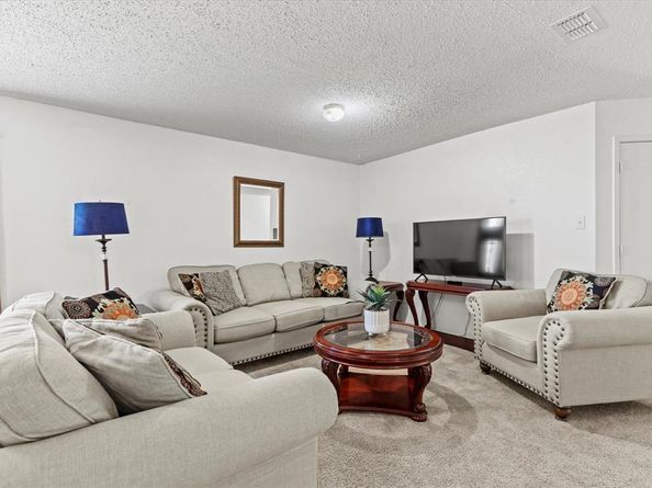 931  Dunkirk Lane , Arlington Texas 76017