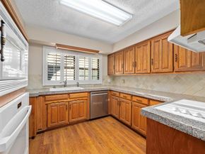 4605  Brentgate Court , Arlington Texas 76017