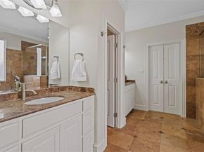 4516  Gilbert Avenue , Dallas Texas 75219