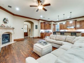 4516  Gilbert Avenue , Dallas Texas 75219