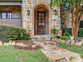 4516  Gilbert Avenue , Dallas Texas 75219
