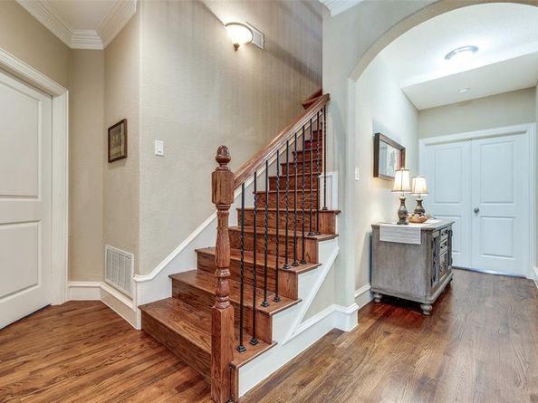 4516  Gilbert Avenue , Dallas Texas 75219