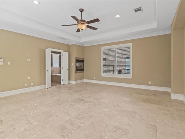 4516  Gilbert Avenue , Dallas Texas 75219