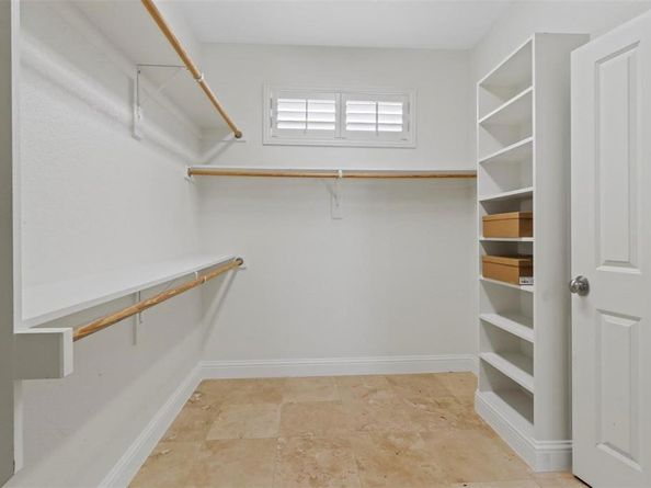 4516  Gilbert Avenue , Dallas Texas 75219