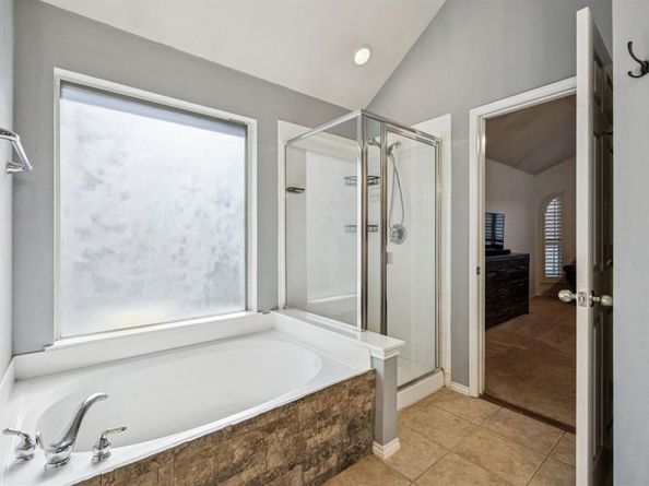 6828  Crenshaw Lane , Denton Texas 76210