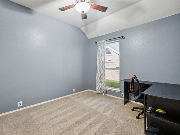 6828  Crenshaw Lane , Denton Texas 76210